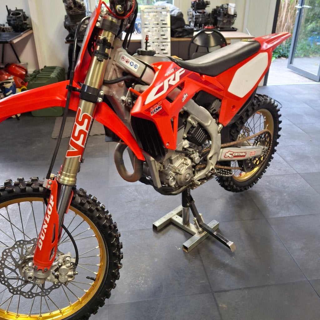 Honda CRF 450 bj 2023 de plus de 60 vétérans, Motos, Particulier, Neuf