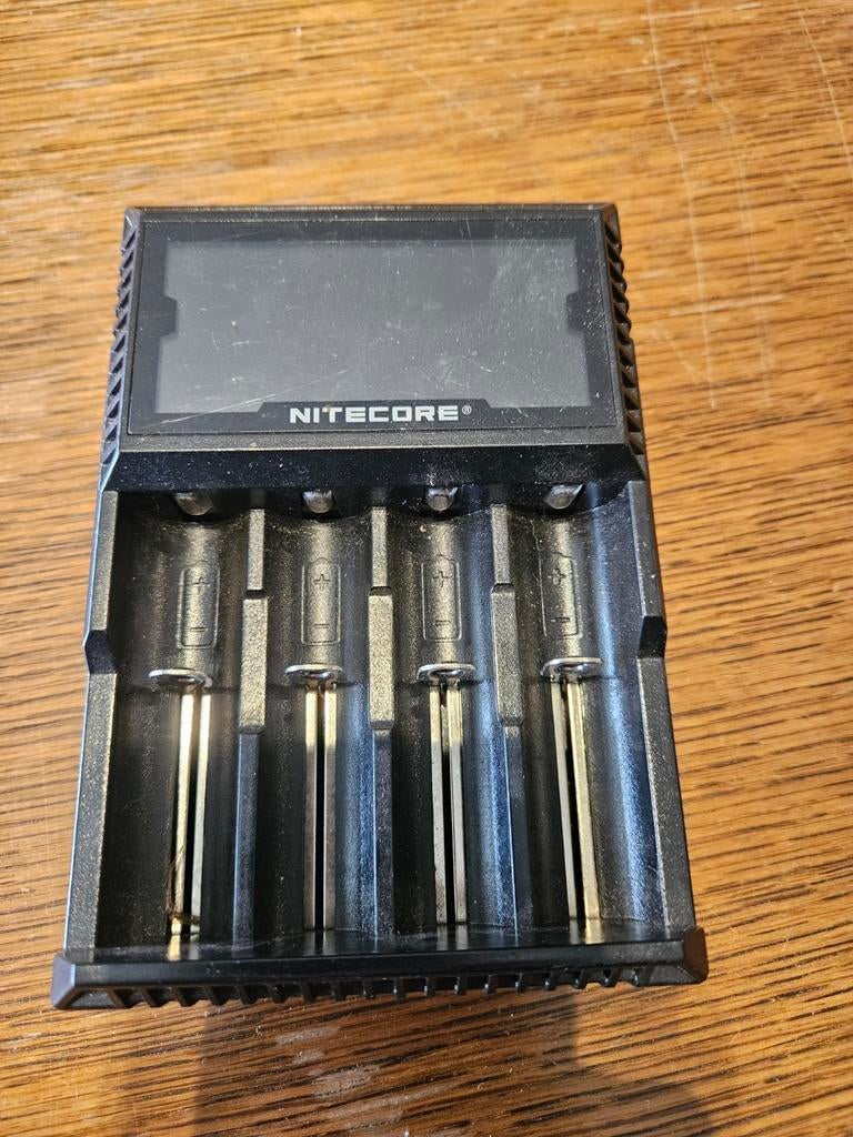 Nitecore d4eu, Ophalen of Verzenden