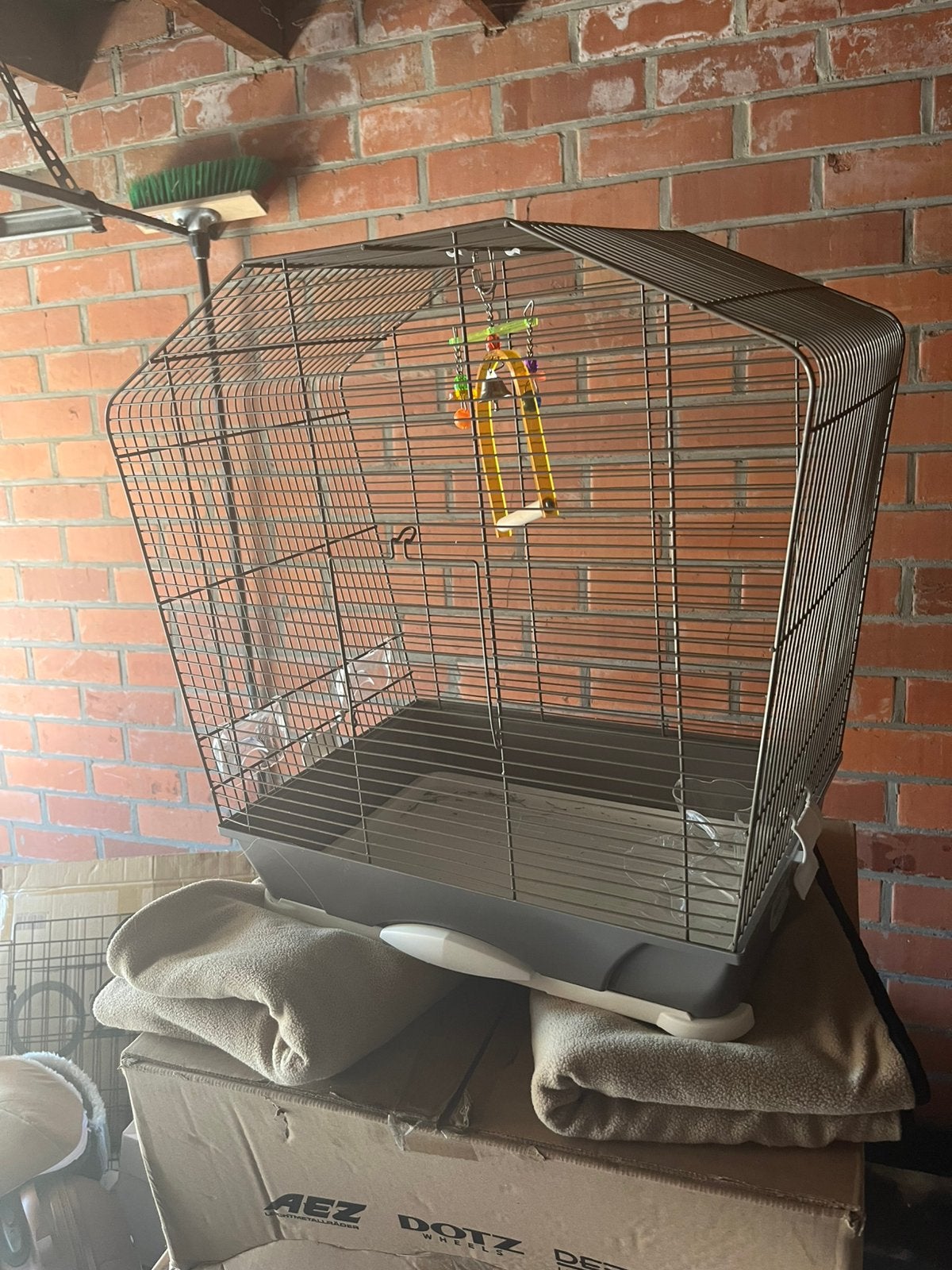 Cage à oiseaux à vendre en parfait état, Enlèvement, Neuf, Aluminium, Cage à oiseaux