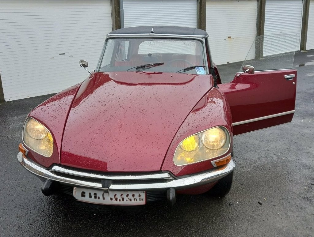 Prachtige Citroen DS 21  perfecte staat, Auto's, 2200 kW, 4 deurs, DS, Leder