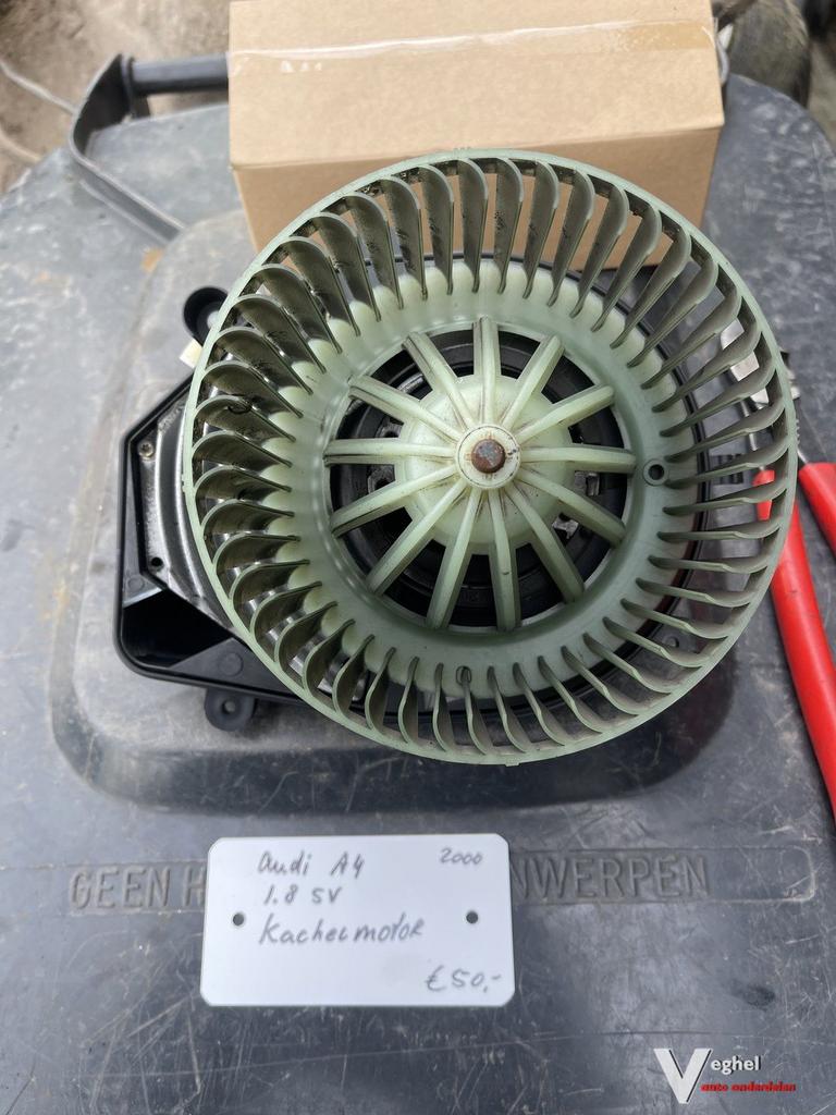 Audi A4 1.8 5V 2000 Kachelmotor, Auto-onderdelen, Airco en Verwarming, Gebruikt, -, -, Ophalen of Verzenden