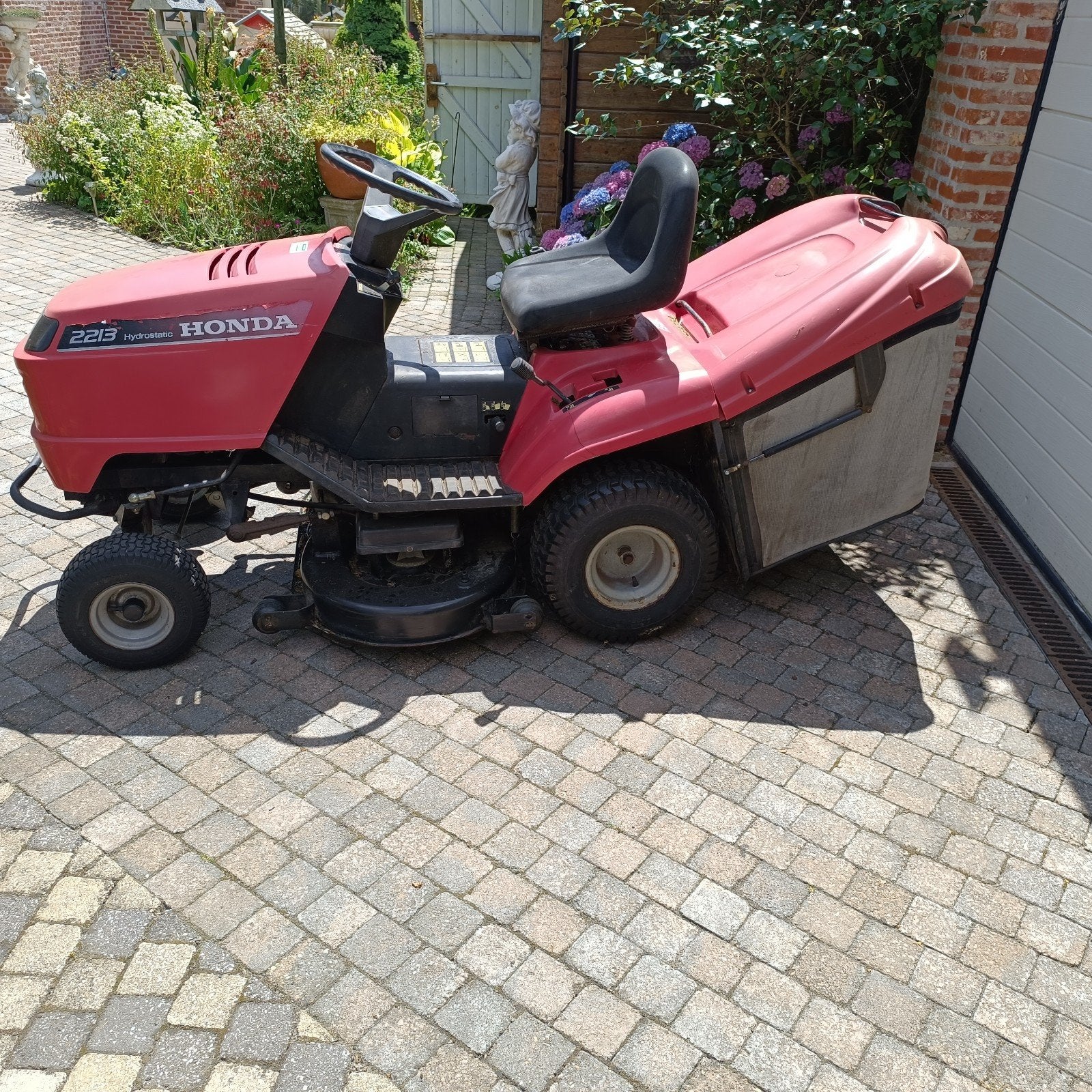 Grote Zitmaaier Honda, Enlèvement