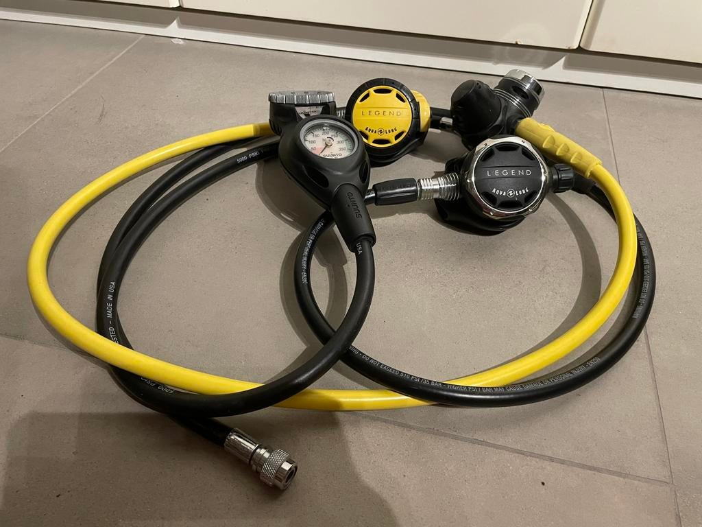 Ontspanner Aqualung Legend, Suunto CB2, Watersport en Boten, Ophalen of Verzenden, Gebruikt