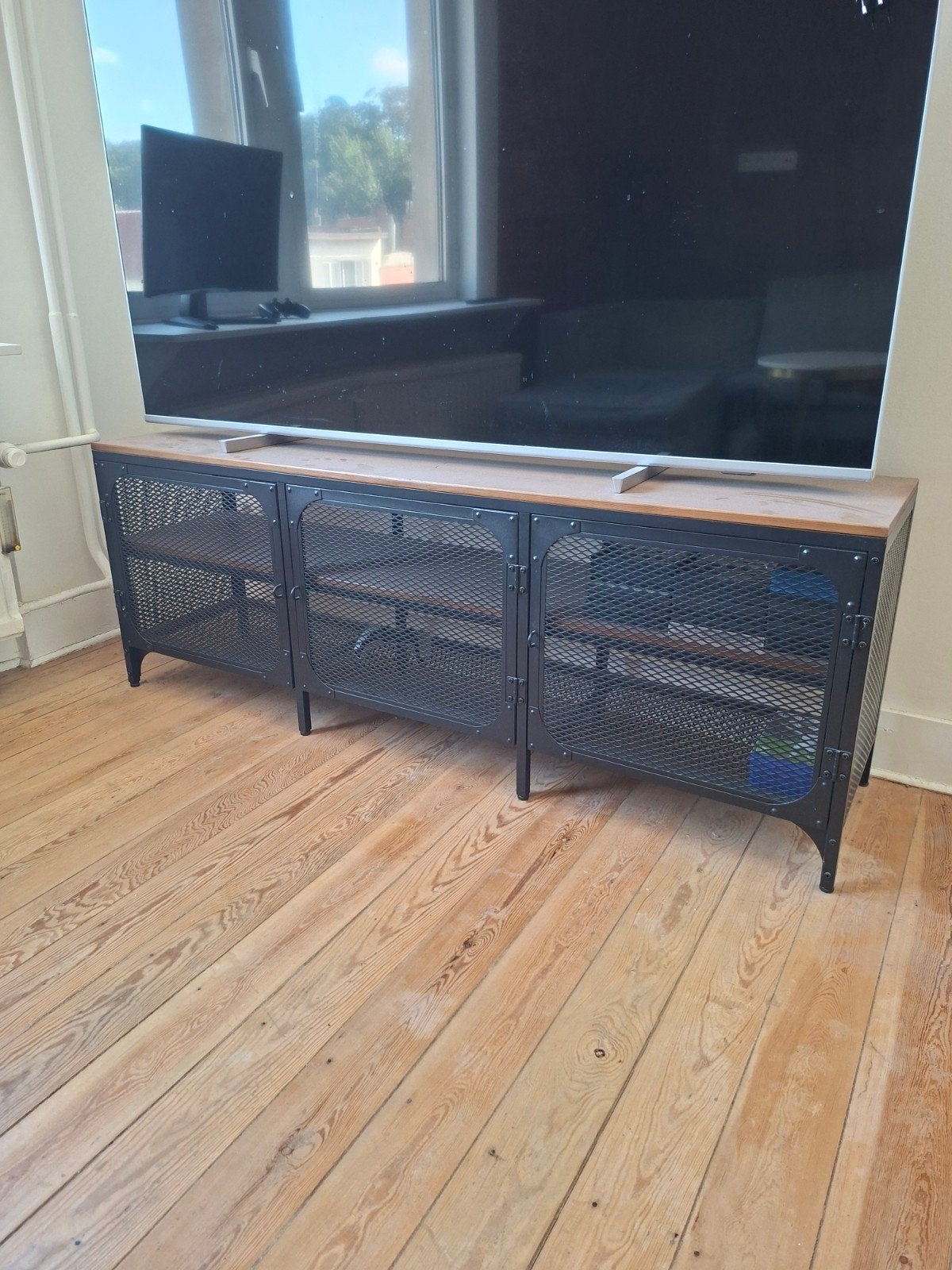 Tv meubel ikea, Huis en Inrichting, Kasten |Televisiemeubels, Ophalen