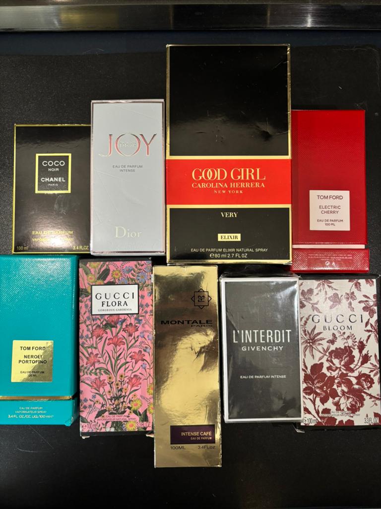 10 verschillende parfums origineel, Handtassen en Accessoires, Uiterlijk | Parfum, Ophalen of Verzenden, Zo goed als nieuw