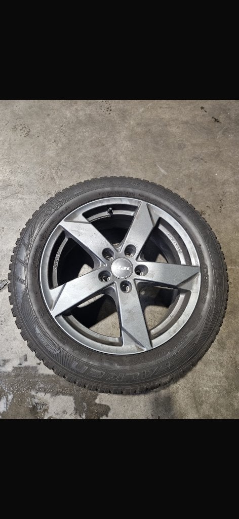 Pneus neige sur jantes (4), Ophalen, 17 inch, Winterbanden, Band(en)