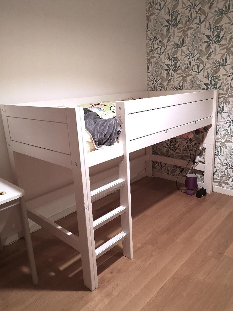 Lit semi-mezzanine LIFETIME Kidsroom + matelas latex, Enfants & Bébés, Chambre d'enfant | Lits, Comme neuf, 180 cm ou plus, 100 cm ou plus