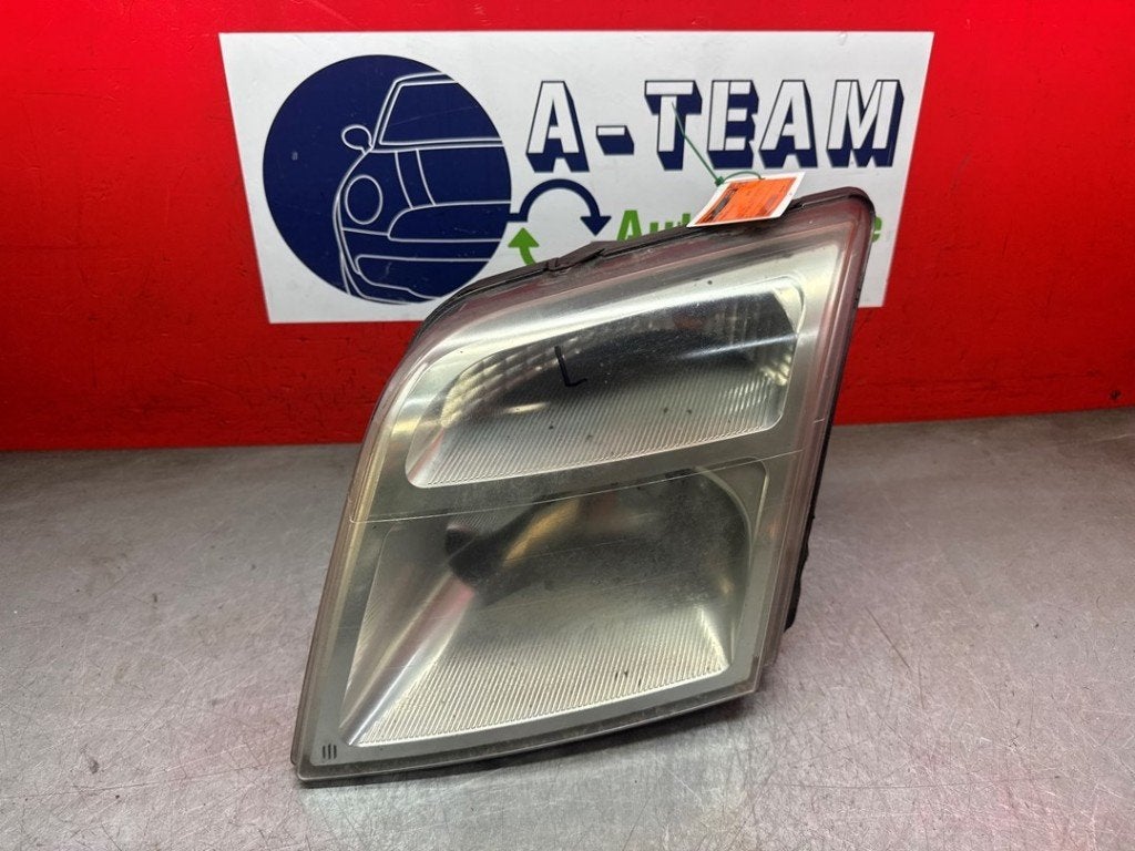 PHARE / OPTIQUE AVANT GAUCHE Ford Transit Connect, Henry-Ford-Straße  1
50735  Köln, DE, Ford-Werke GmbH, Kunden@ford.com, Ford