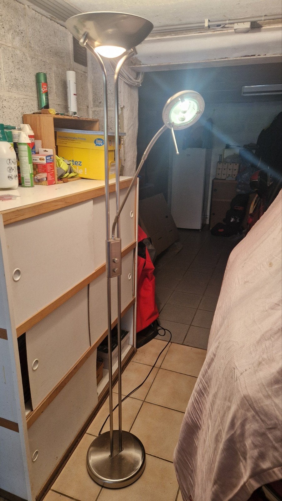 Lampe halogène avec petite lampe de lecture, Enlèvement