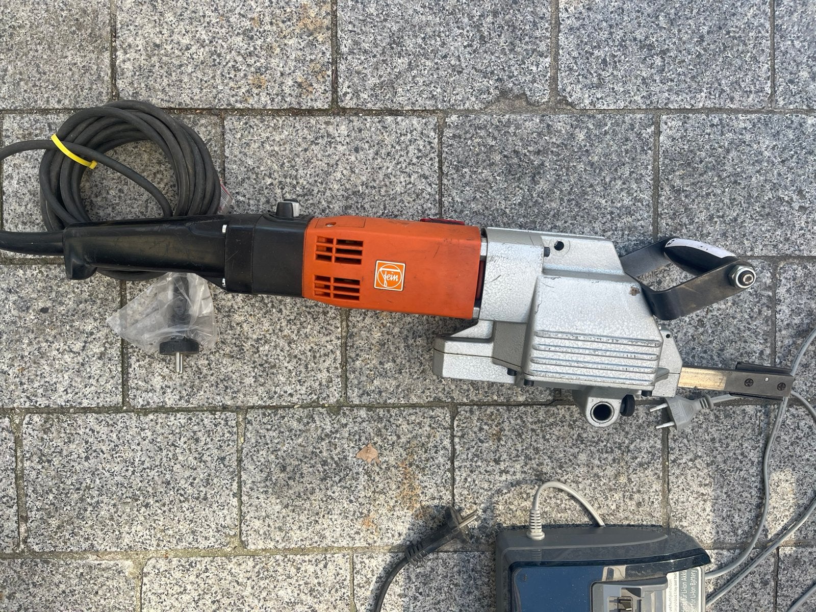 FEIN Steekzaagmachine voor buizen, Doe-het-zelf en Bouw, Gereedschap | Zaagmachines, Ophalen
