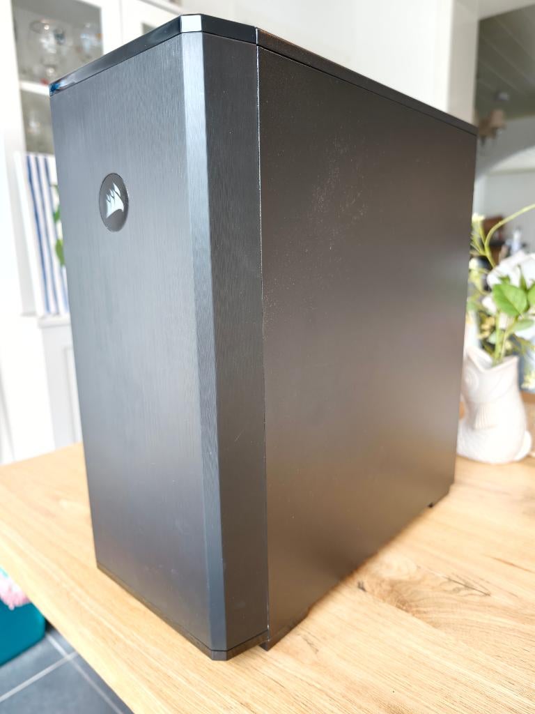 PC de jeu compact 1050 TI Ryzen 5, Informatique & Logiciels, Ordinateurs de bureau, Comme neuf, 4 Ghz ou plus, SSD, 8 GB, Avec carte vidéo