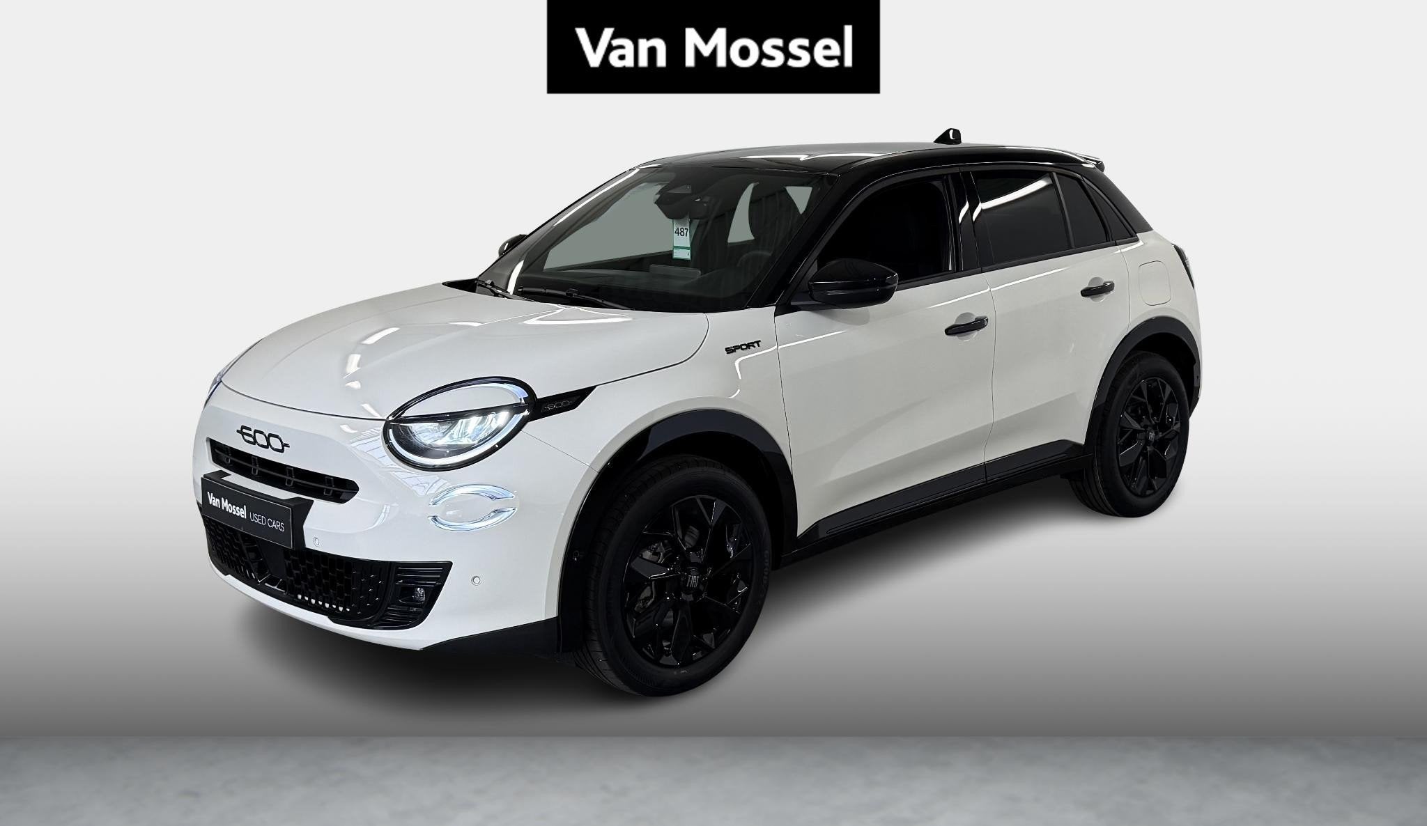 Fiat 600 Fiat 600 Hybrid Sport 145pk (automatique), Autos, 145 ch, Achat, 1280 kg, Entreprise