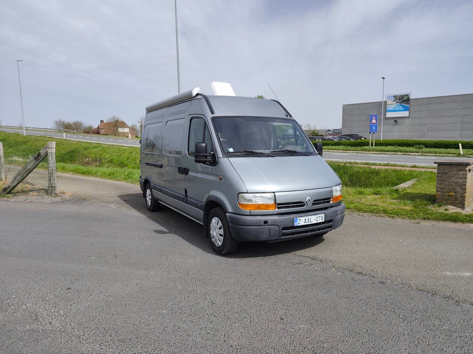 Reeds gekeurd vvk renault master 2.8dti bj00 139dkm, Bedrijf
