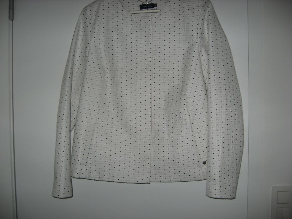 Wit jasje maat 46 TERRE BLEUE, Terre Bleue, Wit, Maat 46/48 (XL) of groter, Ophalen of Verzenden