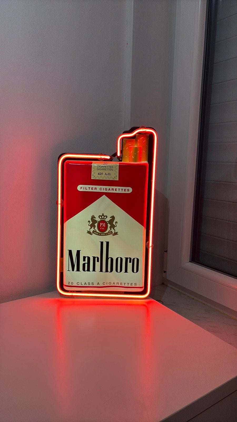 Marlboro neon, Collections, Marques & Objets publicitaires, Comme neuf, Enlèvement