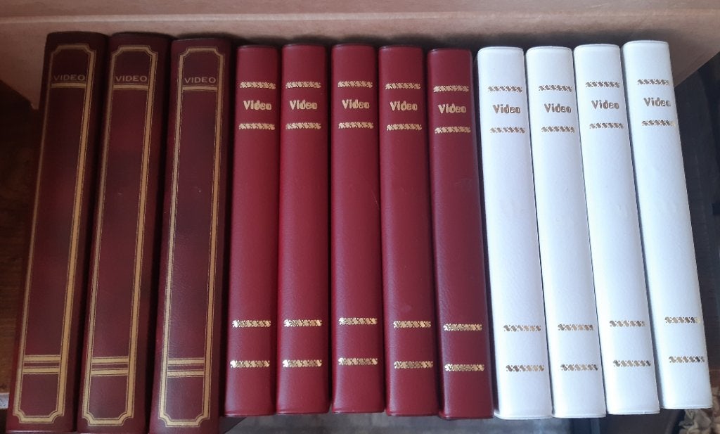 Video lege kaften 44 stuks, Ophalen