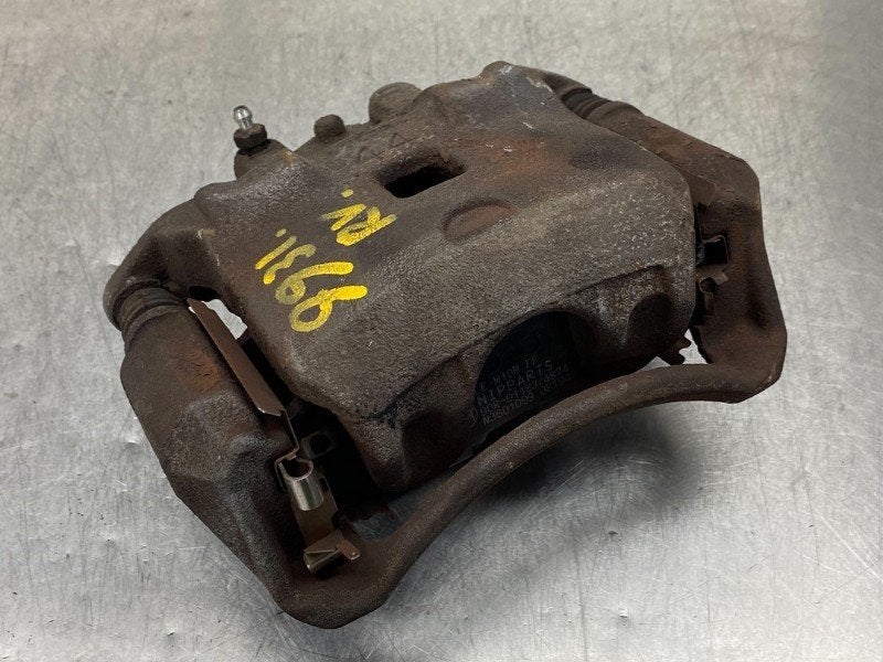 REMKLAUW RECHTS VOOR ABS Nissan Juke (F15) (01-2010/12-2019), Gebruikt, Nissan