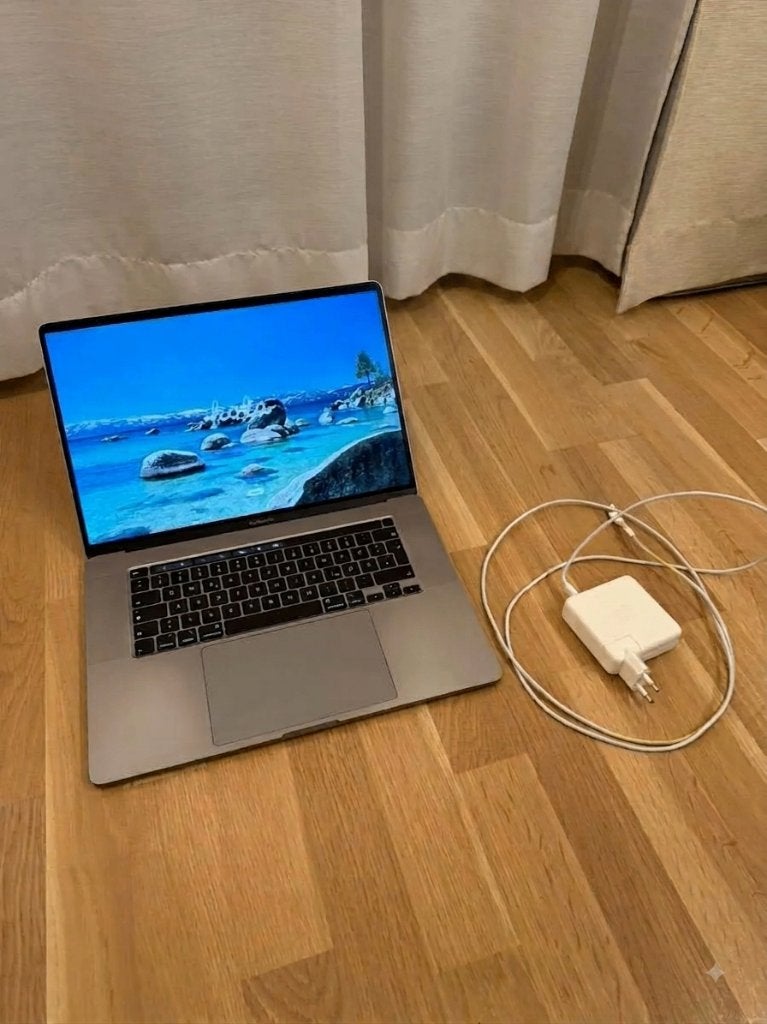 MacBook Pro 16" 2019, Core i7, 16GB RAM, 512GB SSD, Informatique & Logiciels, Apple Macbooks, Qwerty, 512 GB, 16 pouces, MacBook