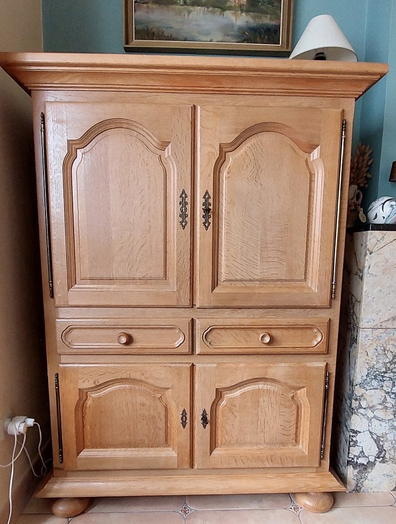 Massief eiken barkast, Maison & Meubles, Armoires | Buffets, Avec tablette(s), 100 à 150 cm, Utilisé, Autres essences de bois