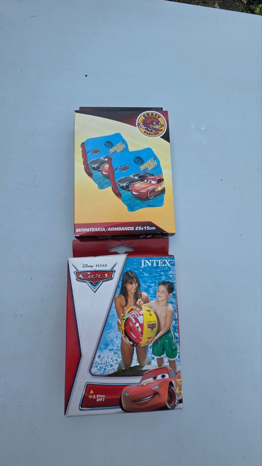 Zwembandjes cars en strandbal, Kinderen en Baby's, Ophalen