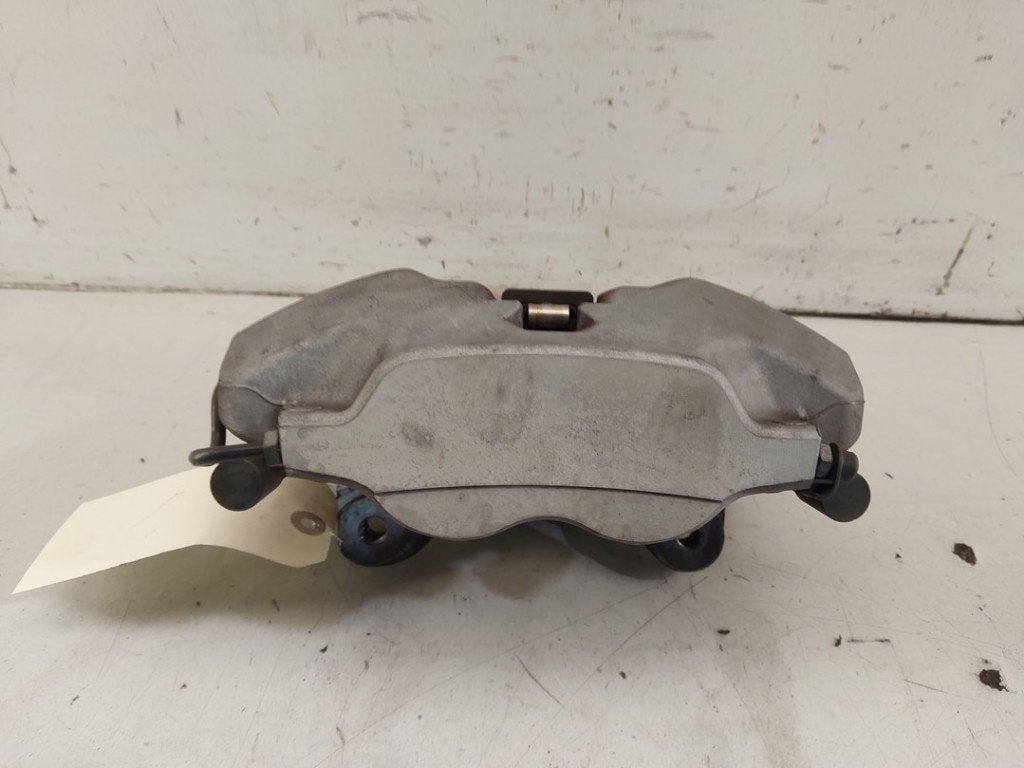 ETRIER DE FREIN AVANT DROIT ABS BMW iX3 (|34116883484|), Autos : Pièces & Accessoires, Utilisé, BMW, Petuelring 130
80809  München, DE