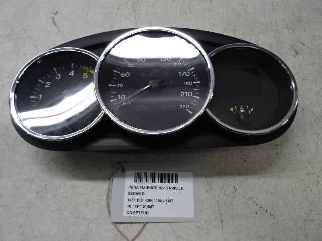 KM TELLER Renault Fluence (LZ) (248104763R), Gebruikt, Renault, Mevr. I. Hauben, Rue de l'Espoir 34 34
4030  GRIVEGNÉE, BE