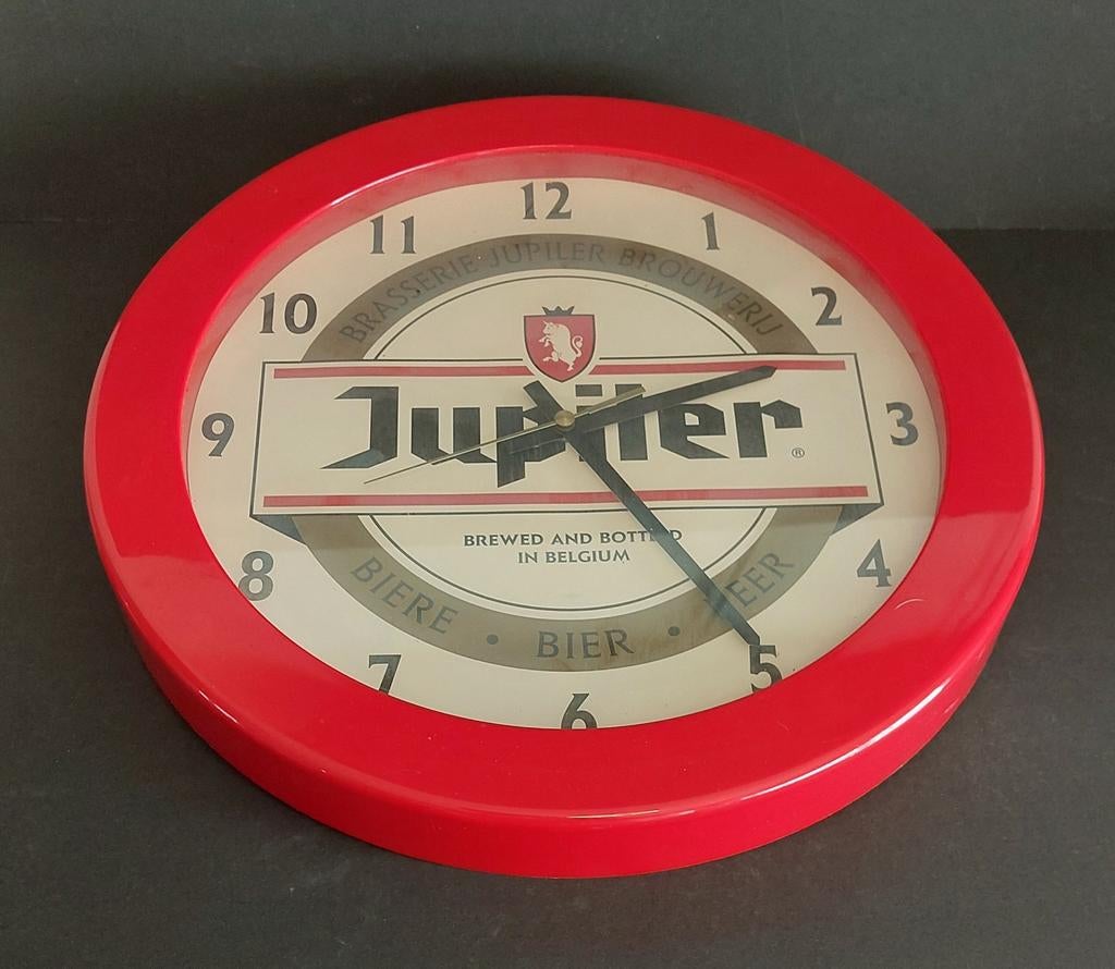 Jupiler bierreclameklok, Ophalen of Verzenden, Gebruikt, Analoog, Wandklok