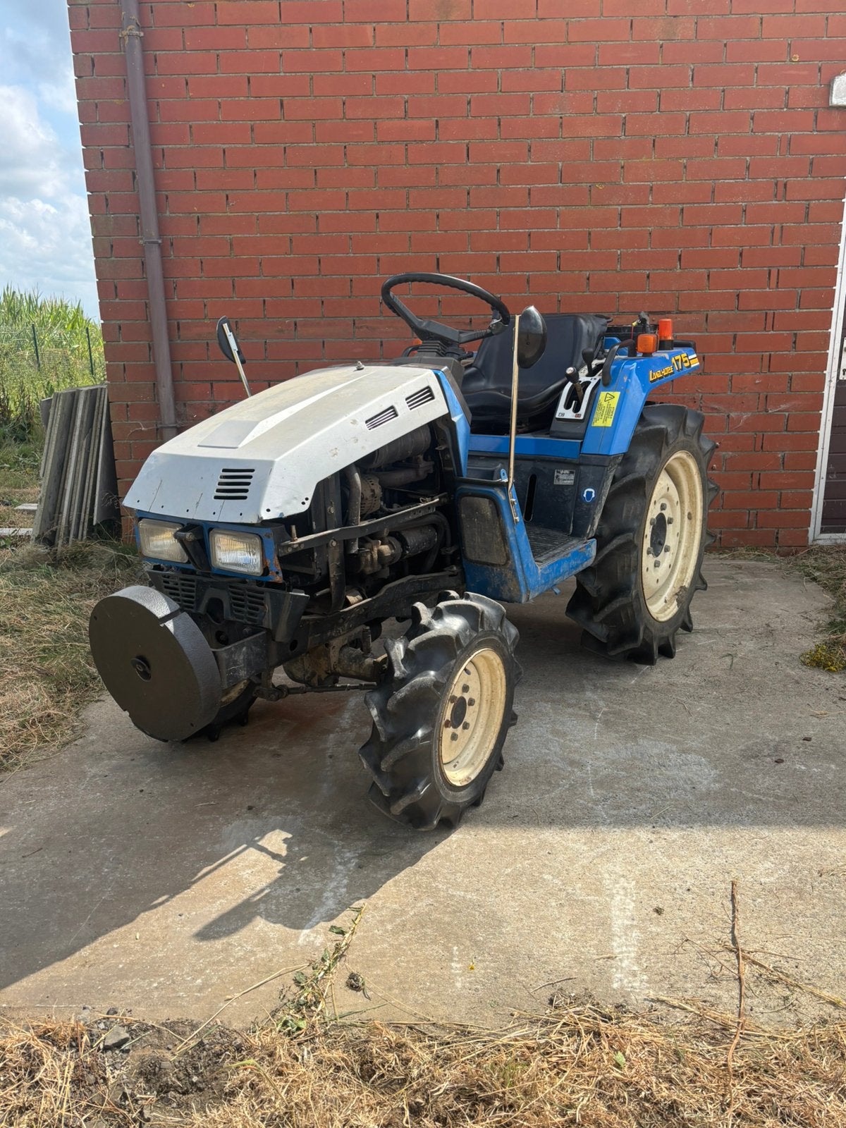 Iseki 175 landhope, Zakelijke goederen, Ophalen