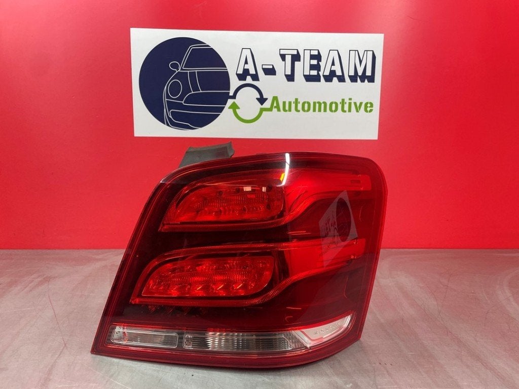 FEU ARRIÈRE DROIT Mercedes-Benz GLK (204.7/9), Mercedes-Benz, Utilisé, Dialog.mb@mercedes-benz.com, Mercedes-Benz AG