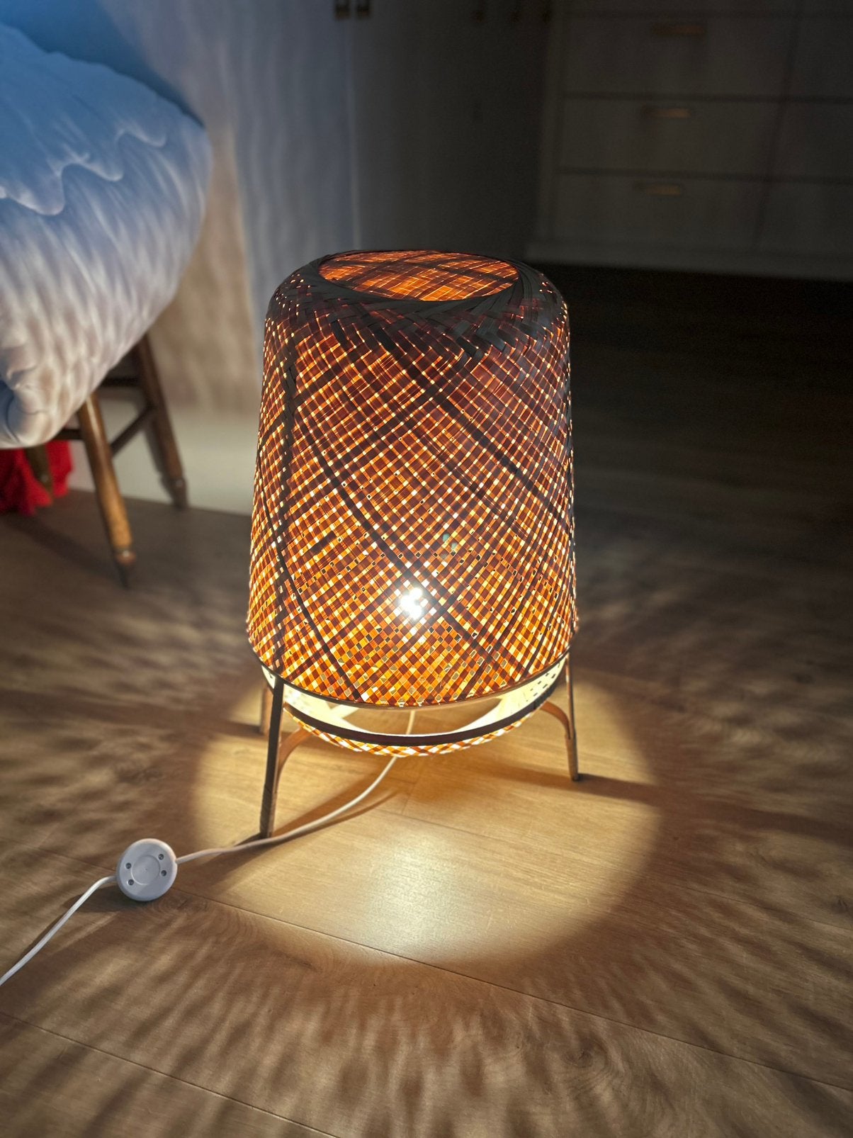 Sfeervolle rotan vloerlamp, Huis en Inrichting, Ophalen, Zo goed als nieuw