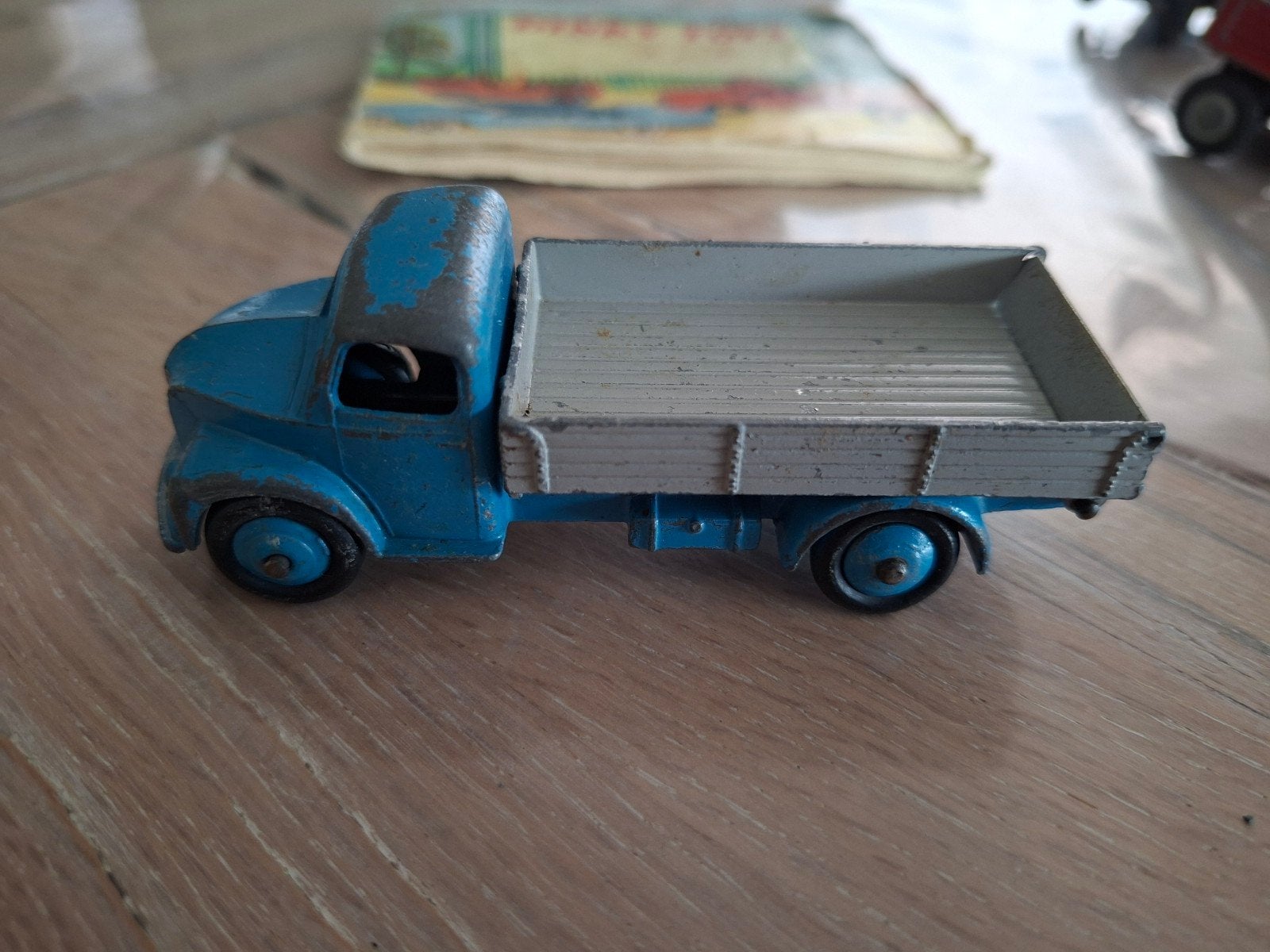 Vintage Dinky Toys Dodge Tipper Truck – nr. 414, Enlèvement ou Envoi, Utilisé, Bus ou Camion