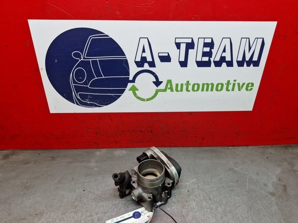 GASKLEPHUIS Volkswagen Touran (1T1 / T2) (|06A133062AT|), Gebruikt, Volkswagen, Volkswagen AG, Kundenbetreuung@volkswagen.de