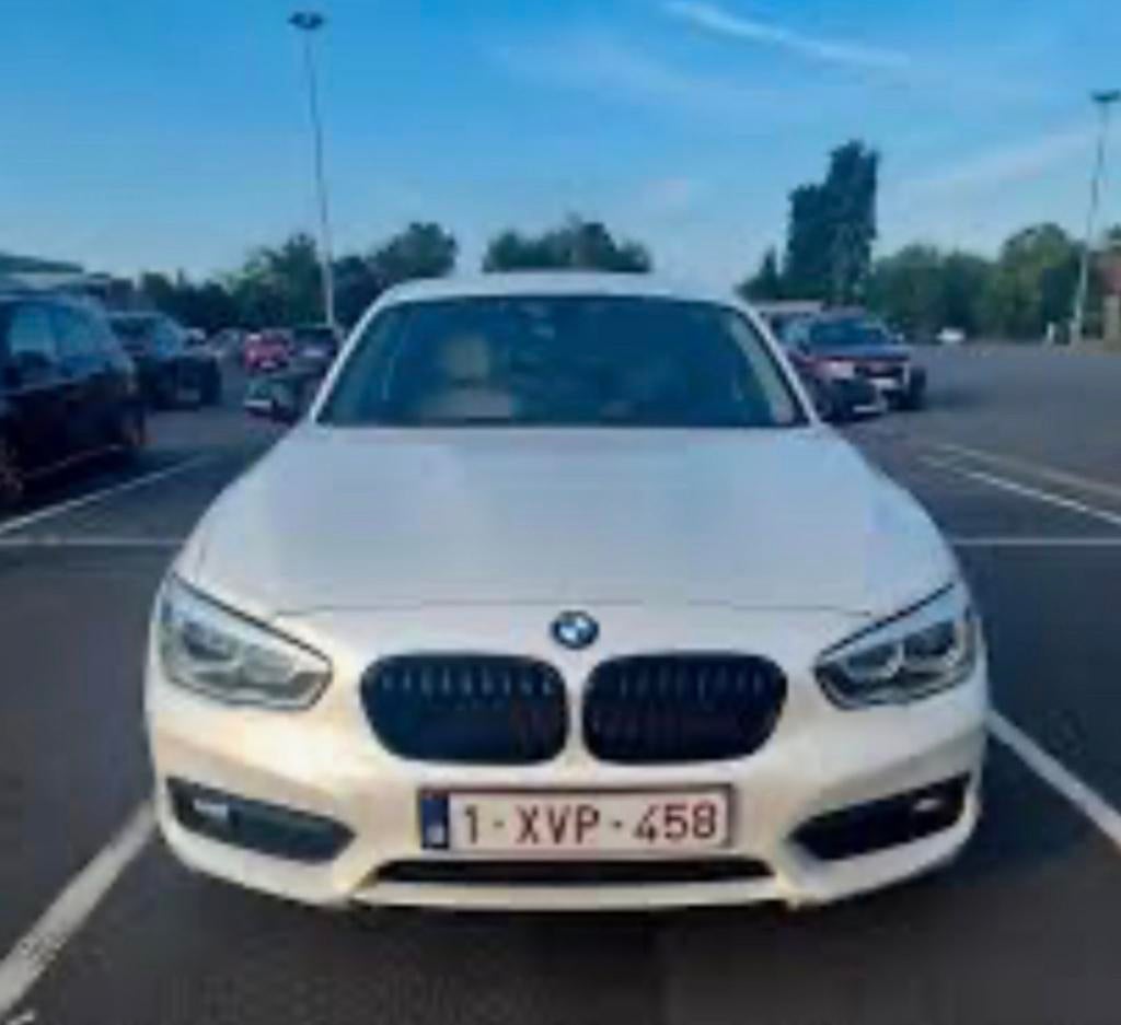 BMW 116d automaat, Auto's, BMW, Automaat, Wit, Leder, 5 deurs