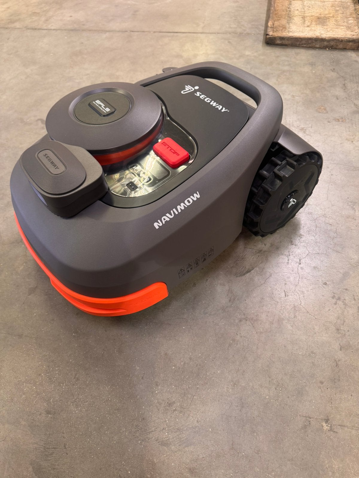 Segway navimow opruiming voorraad NIEUW, Jardin & Terrasse, Tondeuses robotisées, Enlèvement, Neuf, Contrôlable via l'application