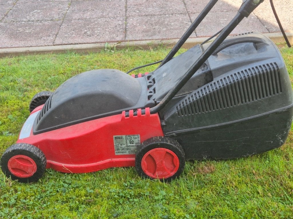 grasmaaier, Tuin en Terras, Ophalen, Cirkelmaaier, Gebruikt, Elektrische grasmaaier