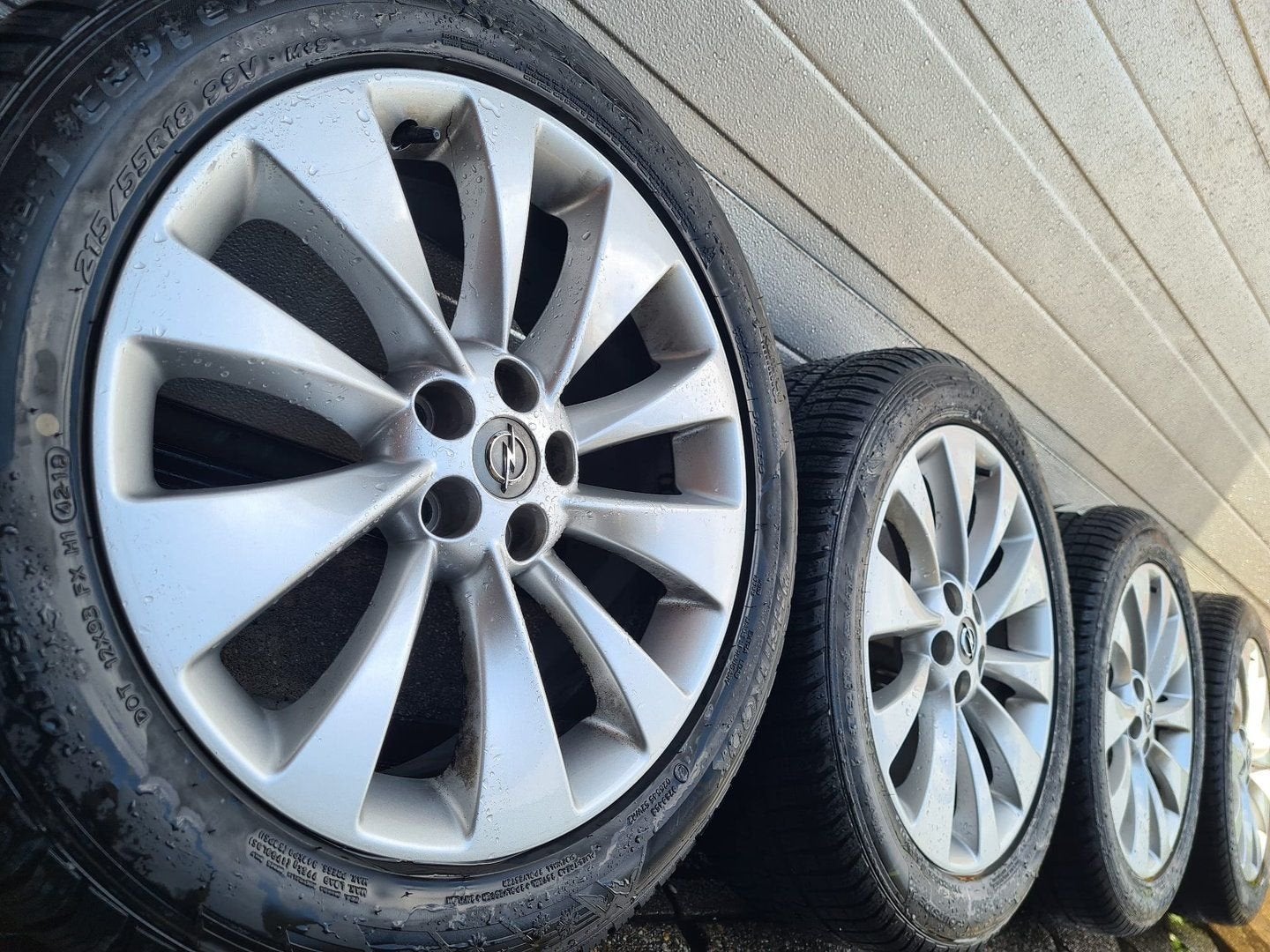 18 " Opel Astra J Astra K Mokka X 5x105 velgen winterbanden, Pneus et Jantes, Véhicule de tourisme, -, 18 pouces