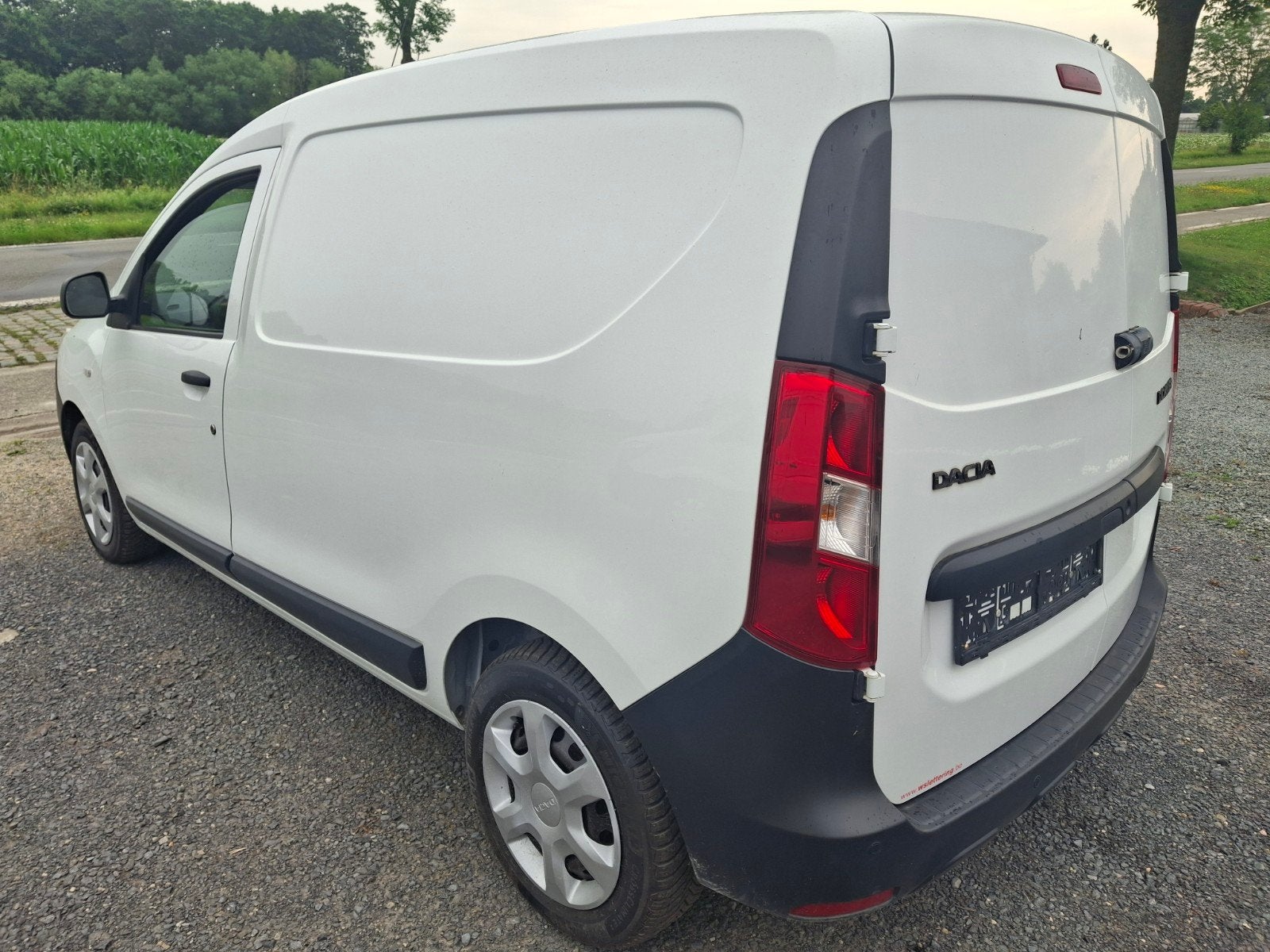 dacia dokker 1600 cc Essence 2019 75000 km cargo léger, Autos, Dacia, Euro 6, Entreprise, 2 places