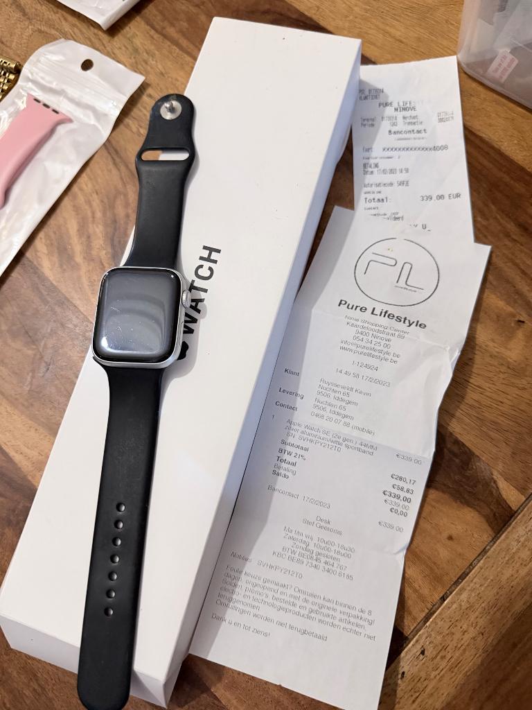 Apple Watch te koop SE 44mm, IOS, Comme neuf, Enlèvement, Argent