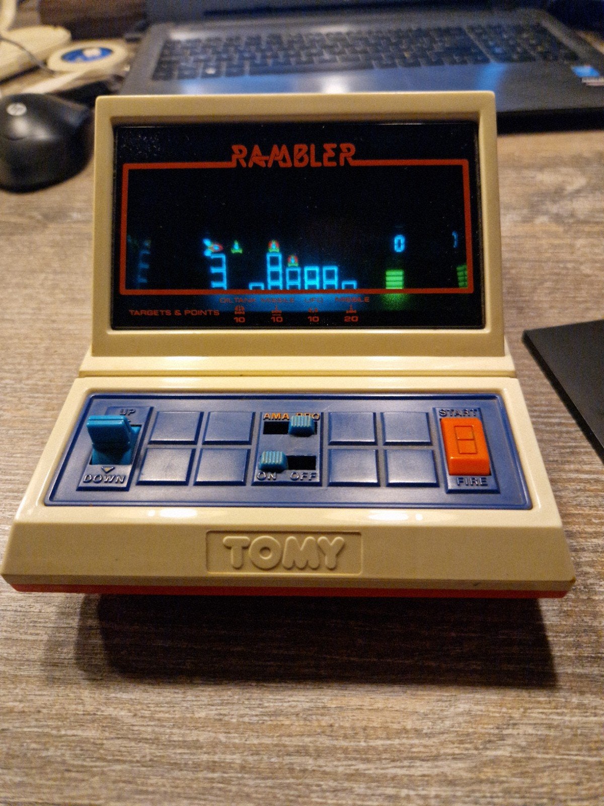 Zeldzame TOMY Rambler elektronische tafelconsole uit 1979, g, Games en Spelcomputers, Spelcomputers | Overige, Ophalen of Verzenden