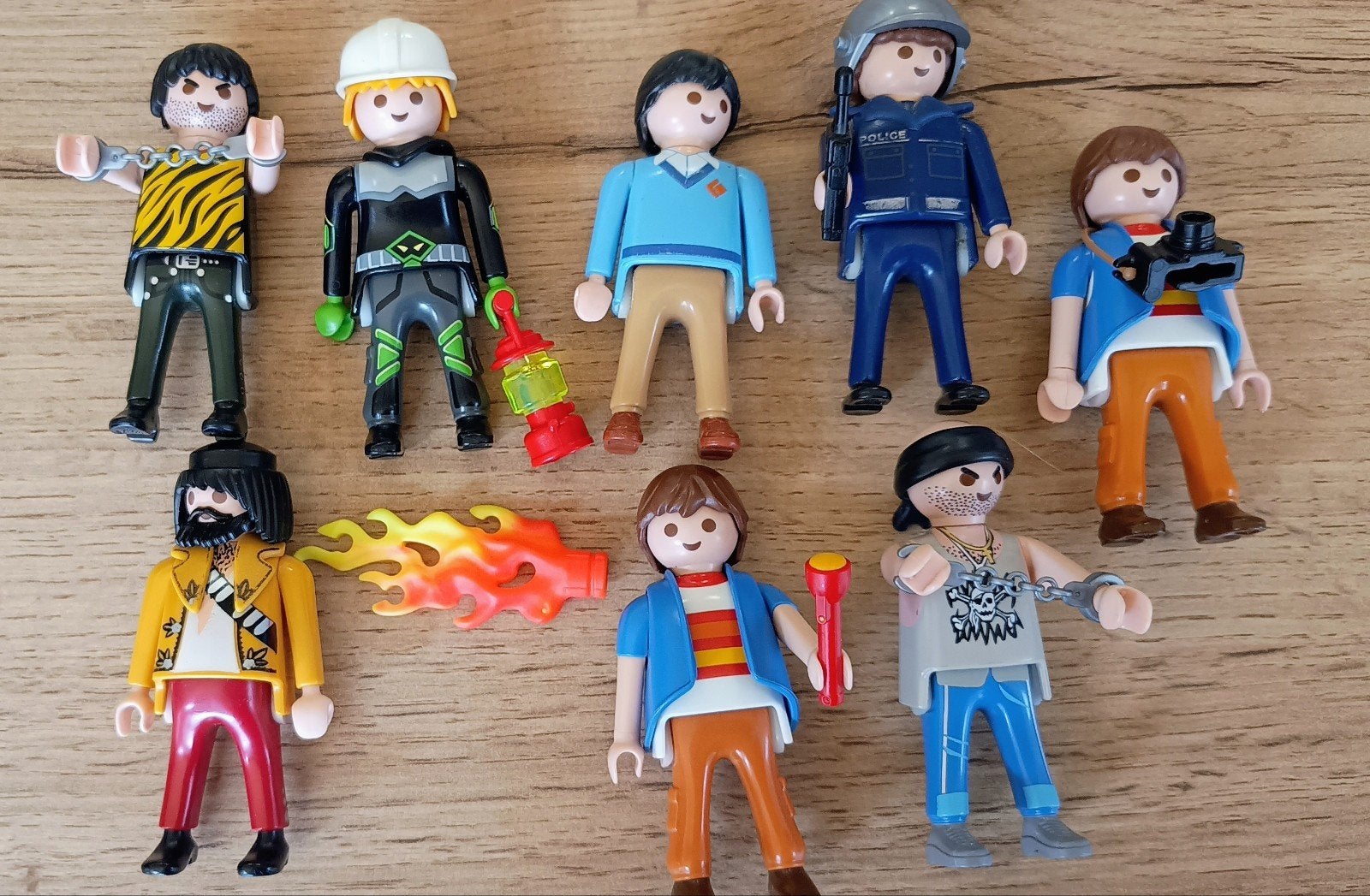 Playmobil figuren 8 stuks politie boef, Ophalen