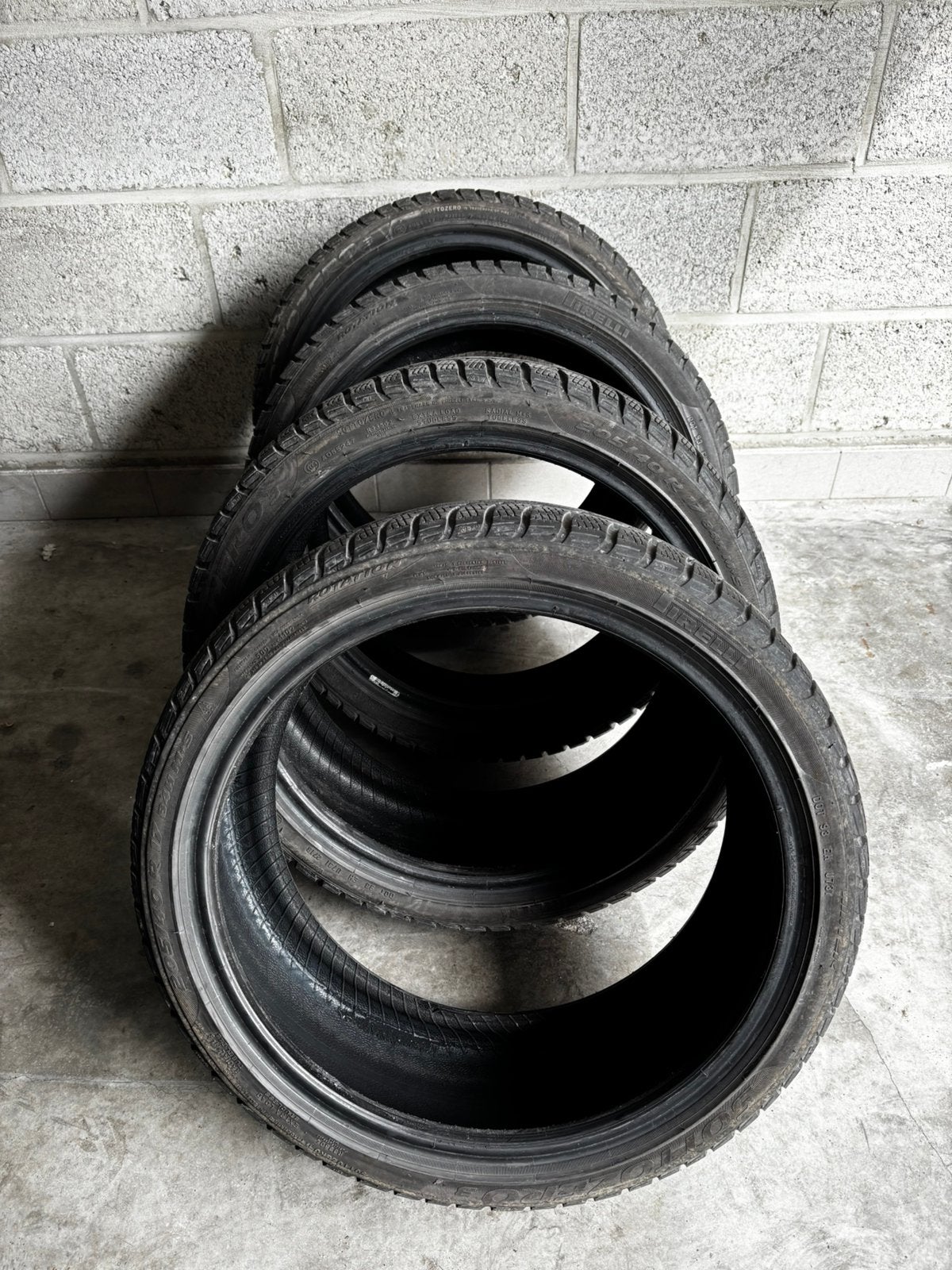 4 Pirelli-banden in goede staat, Auto-onderdelen, Banden en Velgen, Ophalen, Gebruikt, 17 inch, Band(en)