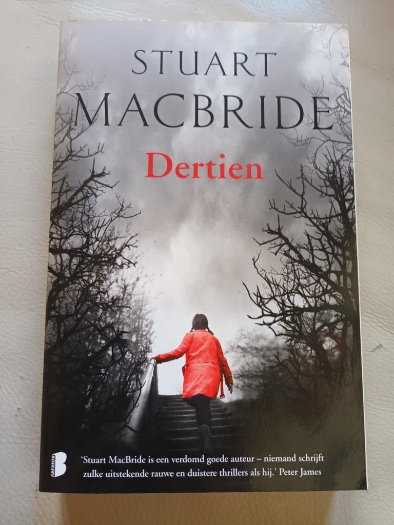 Dertien - Stuart Macbride, Boeken, Ophalen of Verzenden, Zo goed als nieuw, Stuart Macbride, Europa overig