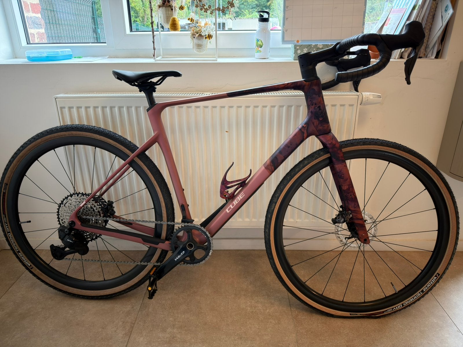 Velo Gravel Cube Nuroad C:62 EX Rose Di2 Full Carbone, Enlèvement, Comme neuf, Carbone