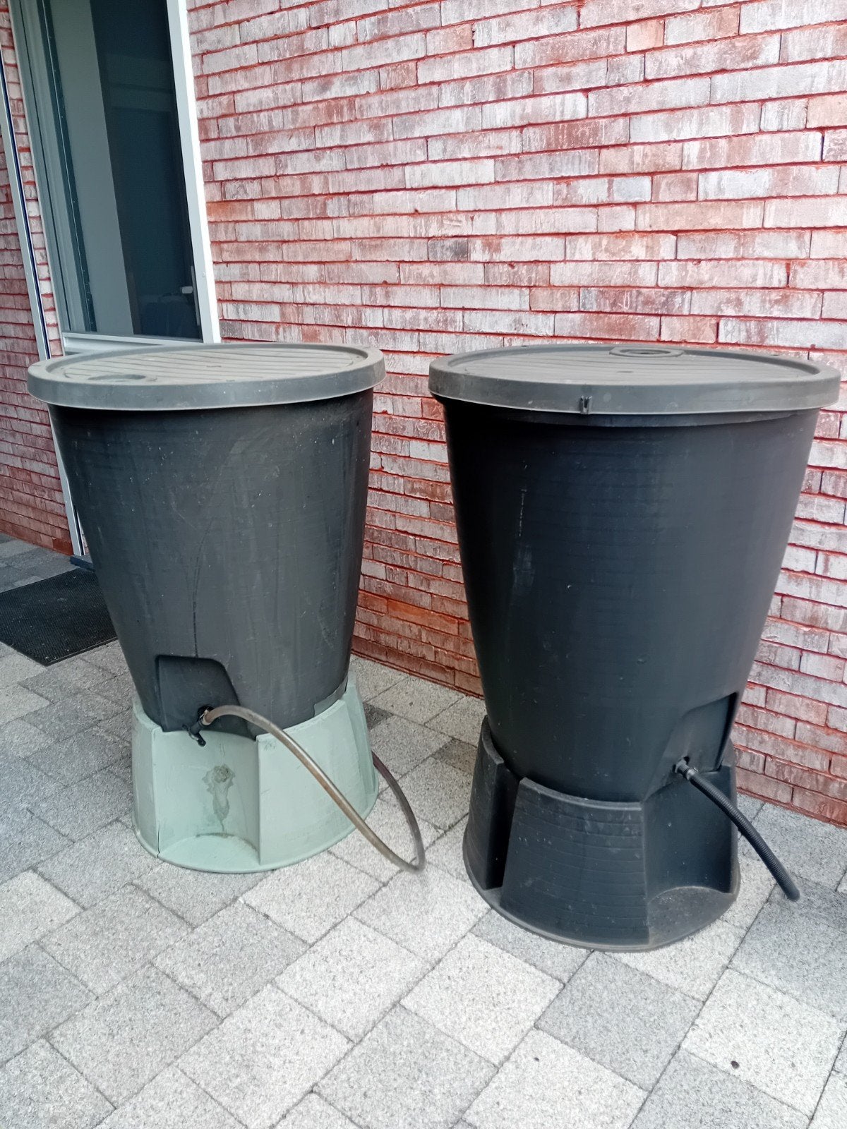 regentonnen, Ophalen, Kunststof, Gebruikt, Rond
