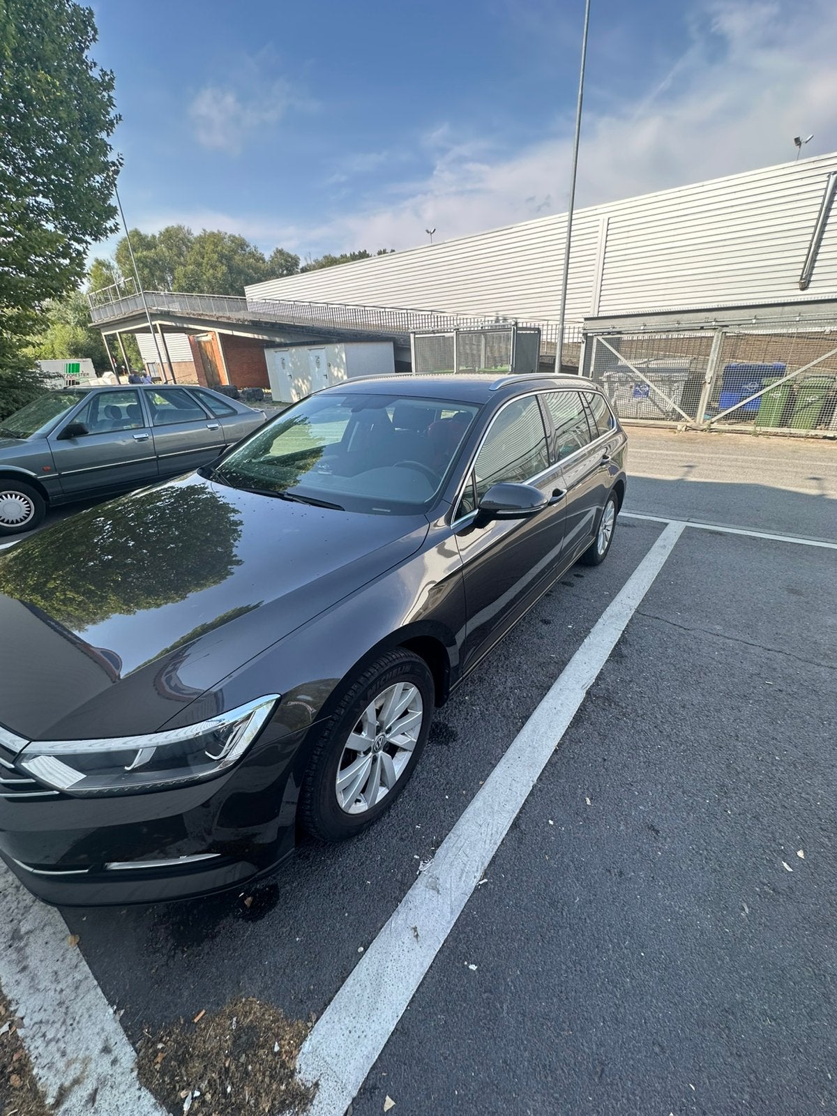 Passat 1.4 tsi benzine, Automaat, 4 cilinders, Bruin, 5 deurs