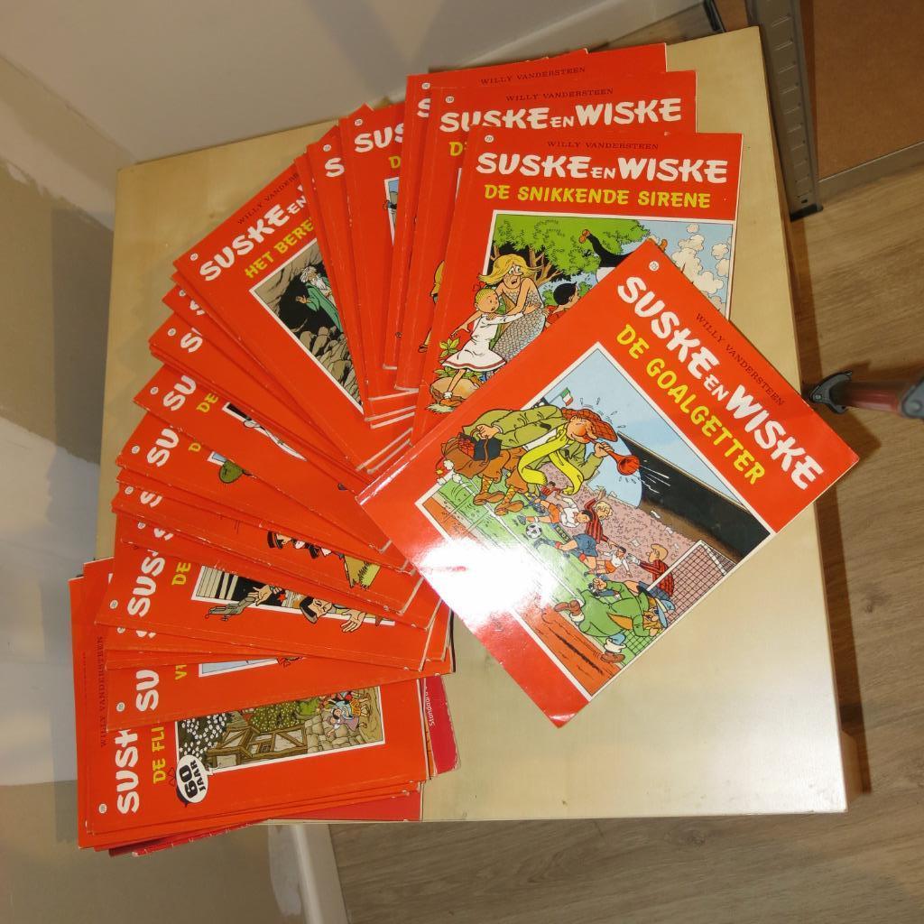 Lot 30 Suske en Wiske strips (zie beschrijving), Meerdere stripboeken, Ophalen of Verzenden, Gelezen