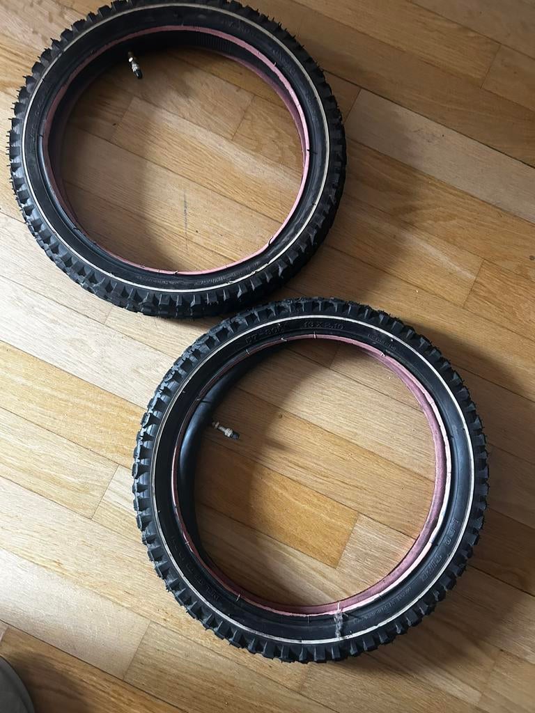 2 banden 57-305  16x2.10 L-014-04, Auto-onderdelen, Banden en Velgen, Ophalen, Band(en)