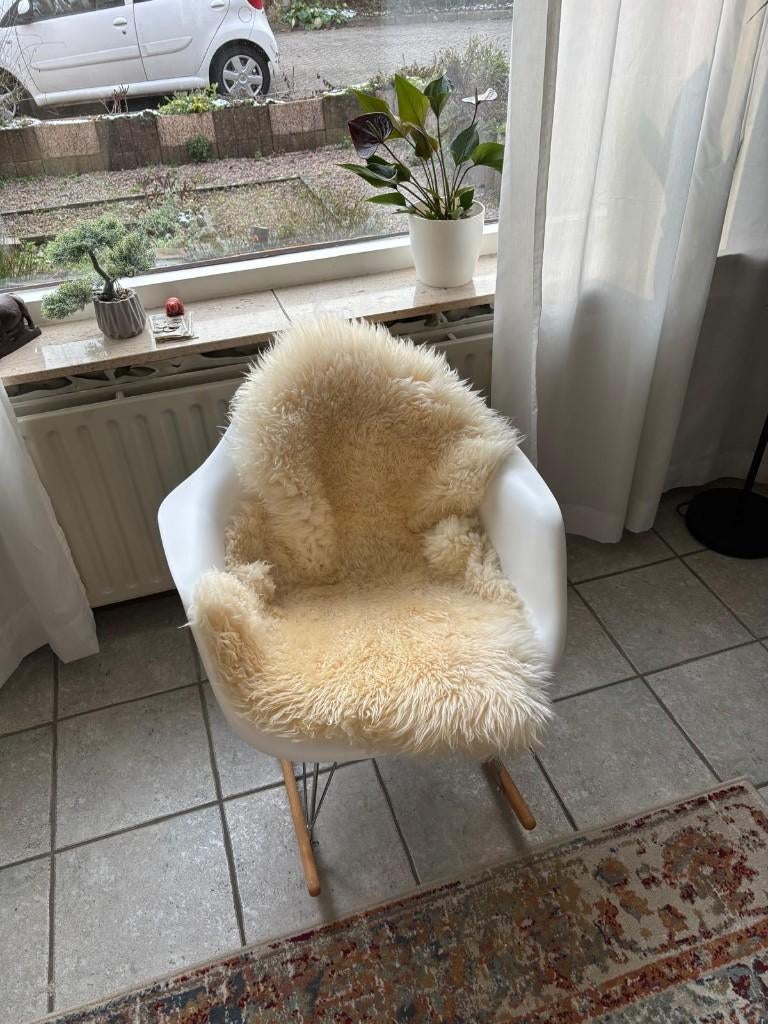Schapen vacht kleedje, Enlèvement, Comme neuf