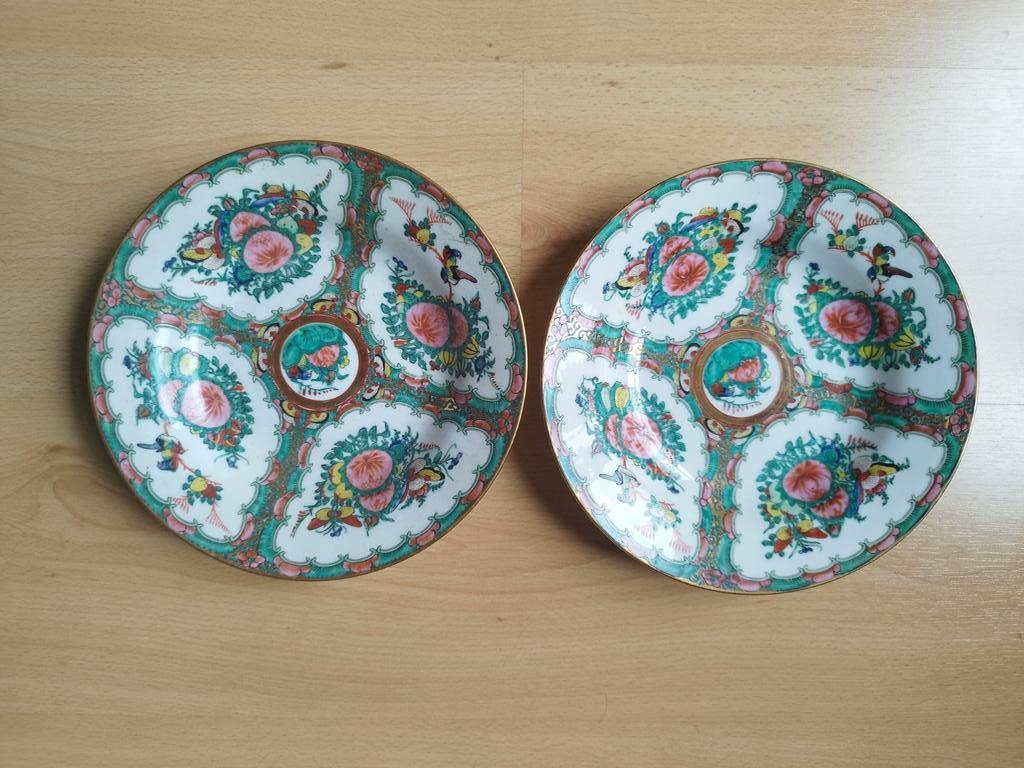 2 assiettes Chine diamètre 23 cm, Maison & Meubles, Enlèvement, Comme neuf, Assiettes(s)