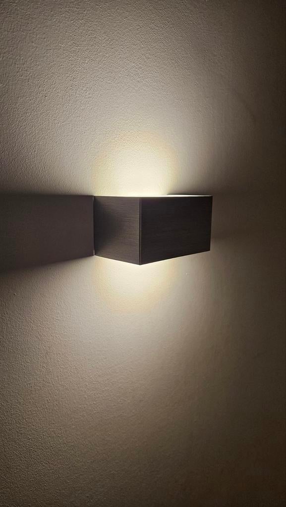 Lampe murale en verre laiteux en aluminium, Enlèvement ou Envoi